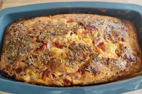 Cliquez pour zoomer ! Cake salé jambon fromage et olives Thermomix par Lillie59