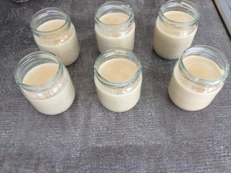 Cliquez pour zoomer ! Gâteau de semoule aux raisins secs Thermomix par pauwline