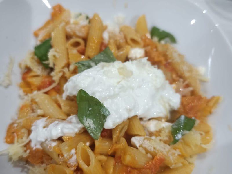 Cliquez pour zoomer ! Pâtes sauce aux poivrons grillés Thermomix par france22