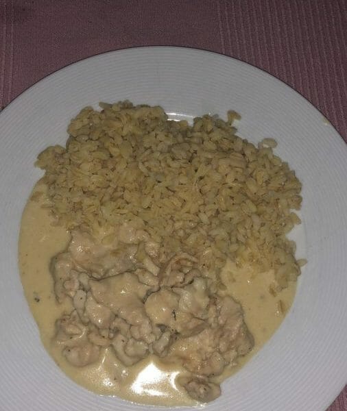 Cliquez pour zoomer ! Émincés de poulet et crème de citron Thermomix par Sydjee0312