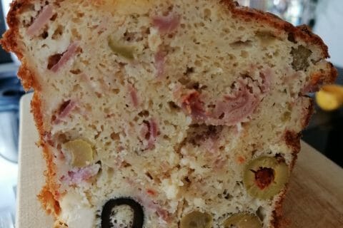 Cliquez pour zoomer ! Cake salé jambon fromage et olives Thermomix par MarinaLTC