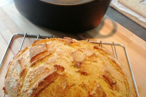 Cliquez pour zoomer ! Pain Cocotte Thermomix par MarinaLTC