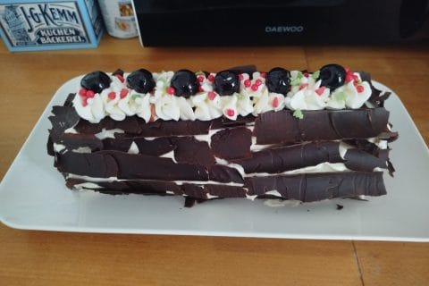 Cliquez pour zoomer ! Bûche forêt noire Thermomix par carolinevl