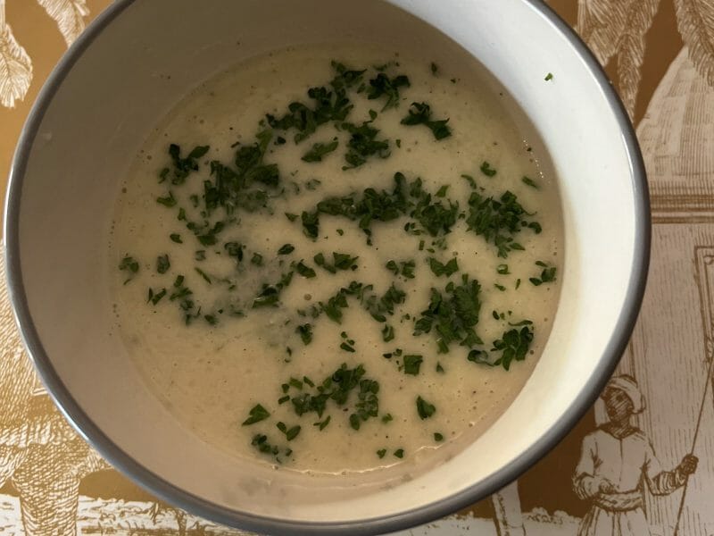Cliquez pour zoomer ! Velouté de pommes de terre à l’irlandaise Thermomix par MarionB51