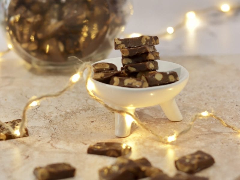 Cliquez pour zoomer ! Caramiel au chocolat et fruits secs Thermomix par ema32