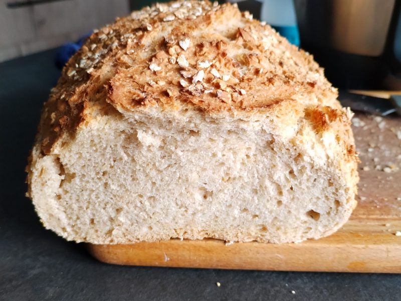 Cliquez pour zoomer ! Pain aux flocons d’avoine en cocotte Thermomix par emiii19