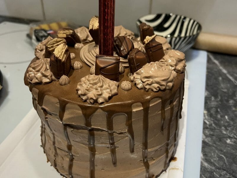 Cliquez pour zoomer ! Layer cake Kinder Bueno Thermomix par lauraromio