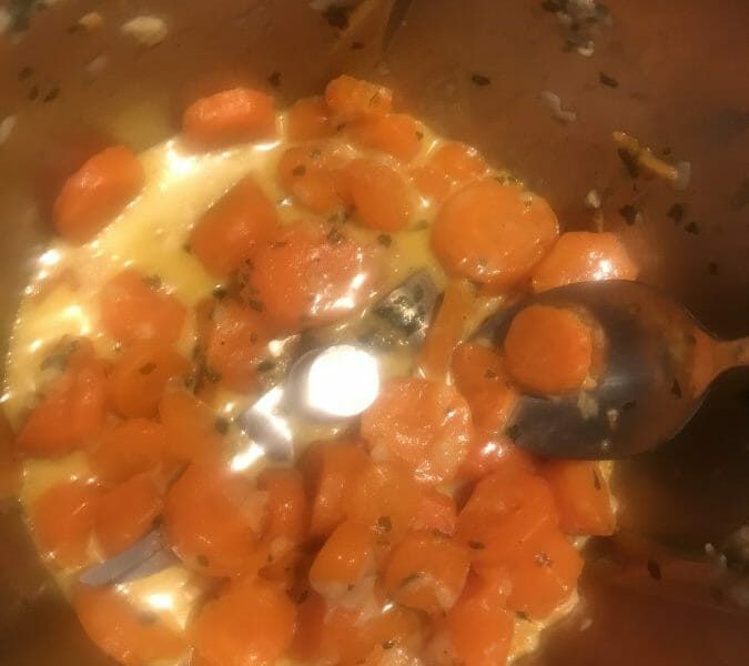 Cliquez pour zoomer ! Carottes Vichy Thermomix par lauraromio