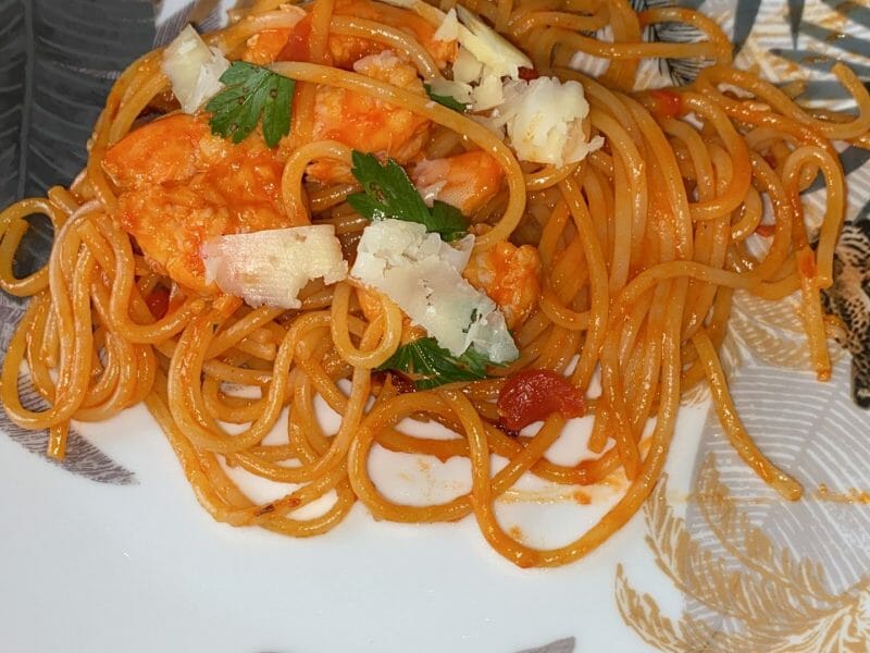 Cliquez pour zoomer ! Spaghettis aux crevettes et à l’ail Thermomix par Laety84