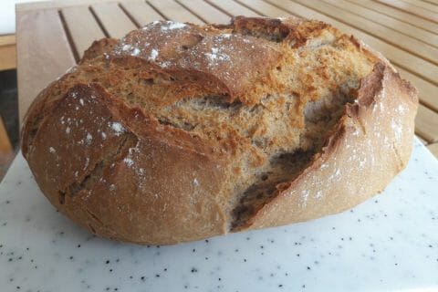 Cliquez pour zoomer ! Pain Cocotte Thermomix par Stef38230