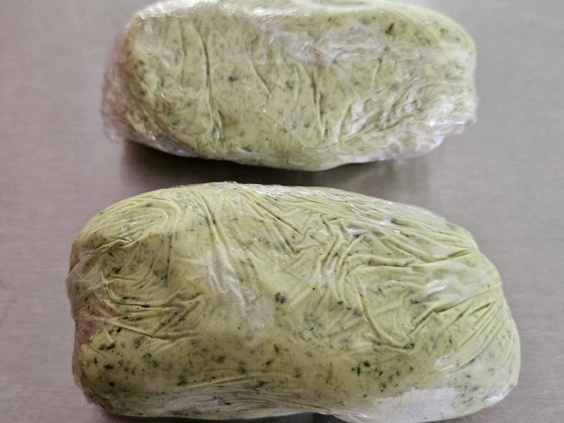 Cliquez pour zoomer ! Beurre aux herbes Thermomix par mary12775