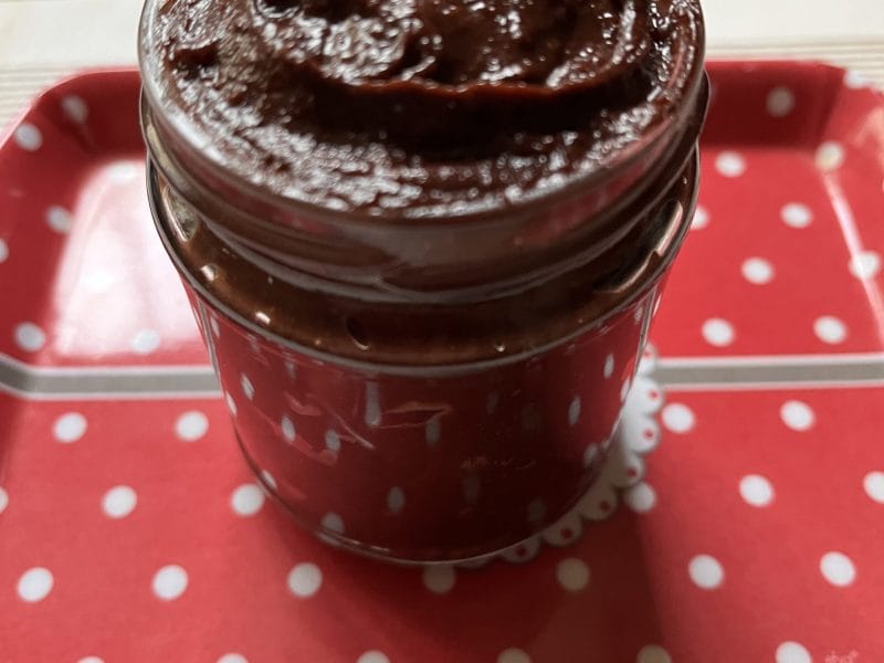 Cliquez pour zoomer ! Pâte à tartiner choco-noisettes et dattes Thermomix par carolee77