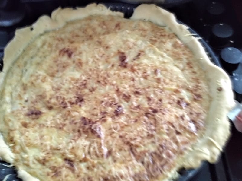 Cliquez pour zoomer ! Quiche au thon et aux olives vertes Thermomix par mimi97220