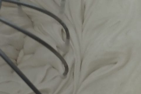 Cliquez pour zoomer ! Bûche vanille praliné Thermomix par mimi97220