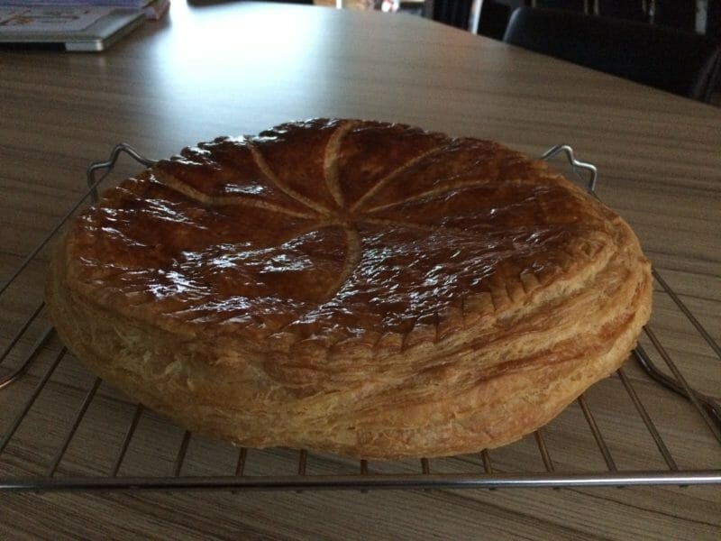 Cliquez pour zoomer ! Galette des rois à la frangipane Thermomix par bmhl