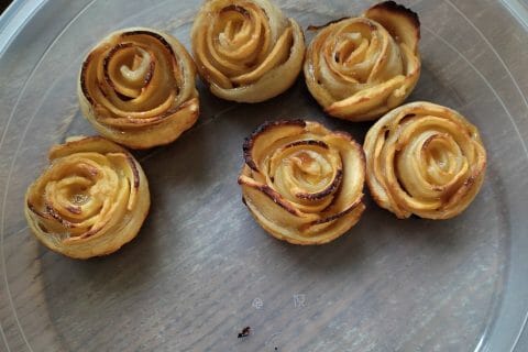 Cliquez pour zoomer ! Roses feuilletées aux pommes Thermomix par Ludileonathan