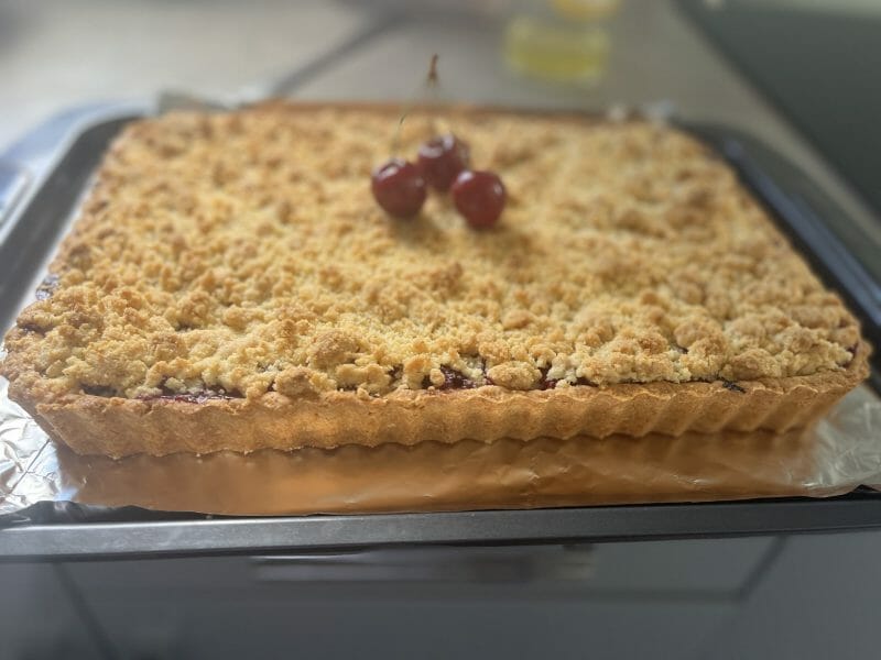 Cliquez pour zoomer ! Tarte aux cerises façon crumble Thermomix par phanieencuisine