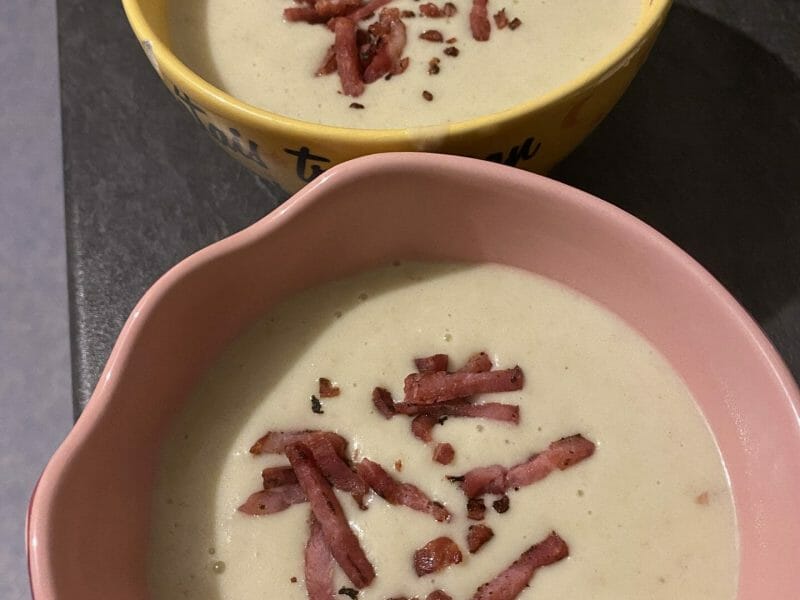 Cliquez pour zoomer ! Velouté de pommes de terre à l’irlandaise Thermomix par little-unicorn