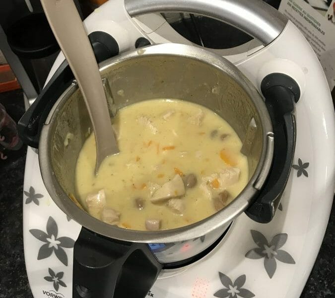 Cliquez pour zoomer ! Blanquette de poulet Thermomix par Loli_1