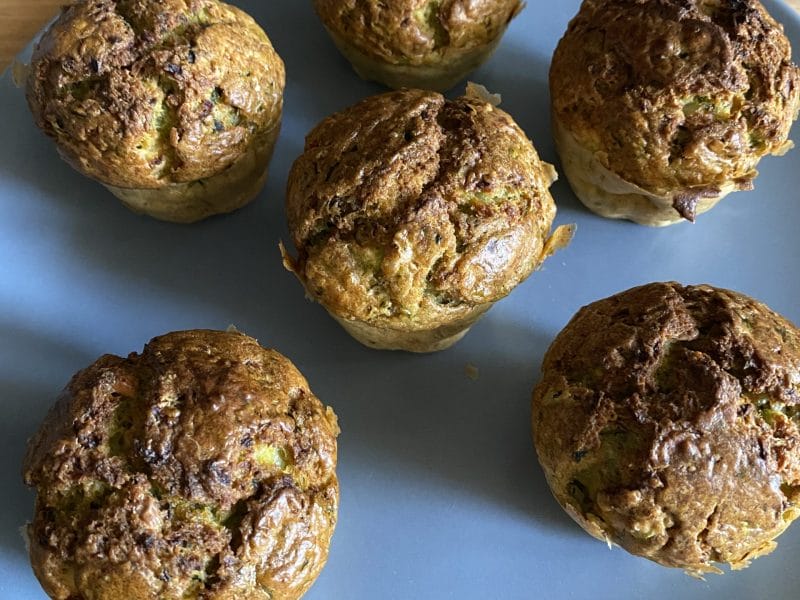 Cliquez pour zoomer ! Muffins courgettes et pesto Thermomix par famillyduc