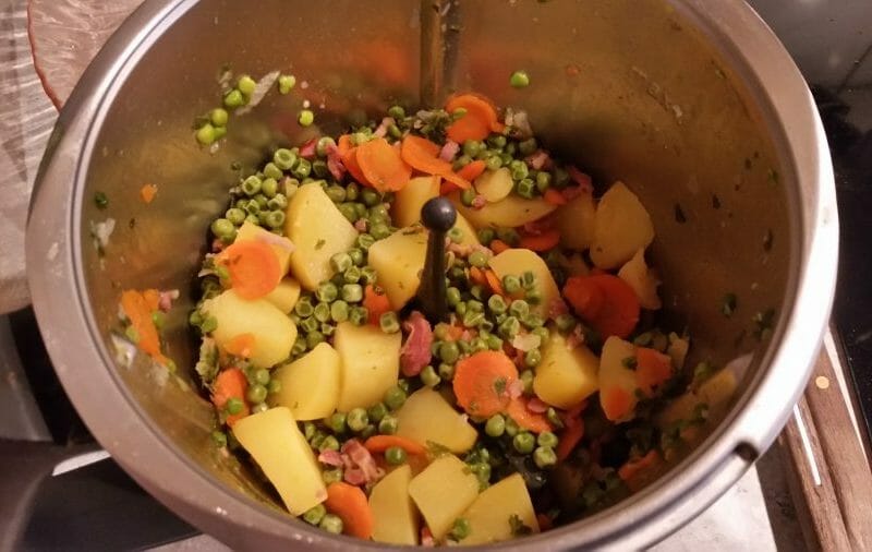 Cliquez pour zoomer ! Jardinière de légumes aux lardons Thermomix par Valou.67