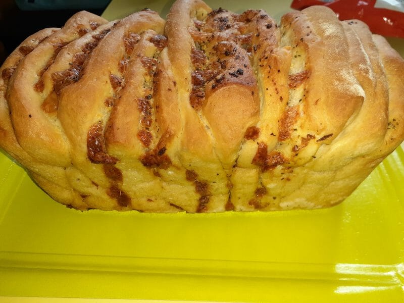 Cliquez pour zoomer ! Pain à l’ail, persil et mozzarella Thermomix par Andiie16