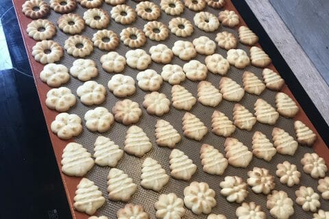 Cliquez pour zoomer ! Sablés à la presse à biscuits Thermomix par justcallmejames🌸