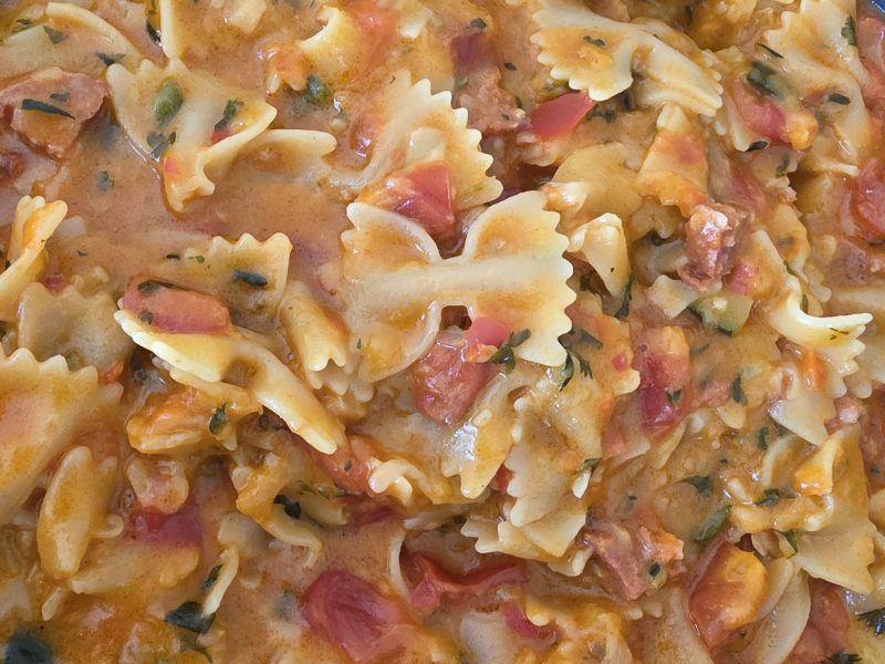 Cliquez pour zoomer ! Fusilli aux tomates et au chorizo Thermomix par Ludivine973