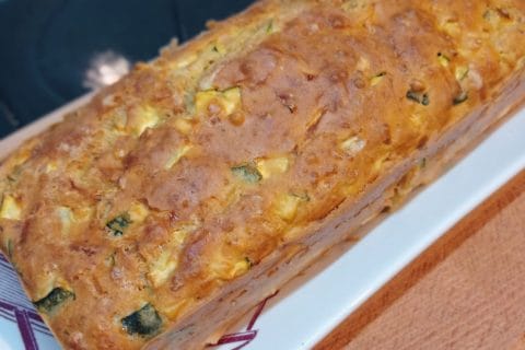 Cliquez pour zoomer ! Cake courgettes et cheddar Thermomix par Ky74