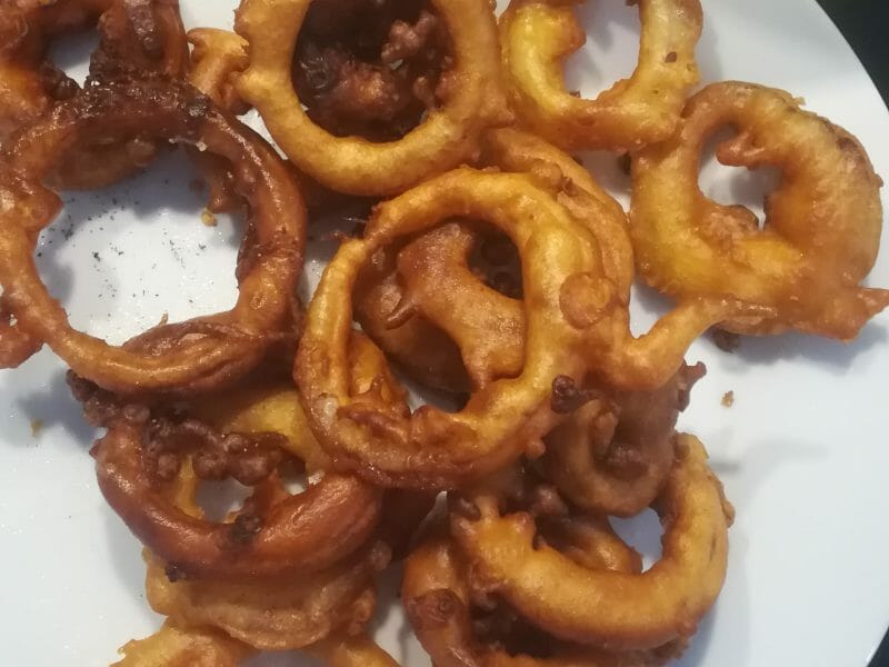 Onion rings : la recette des beignets d'oignon frits