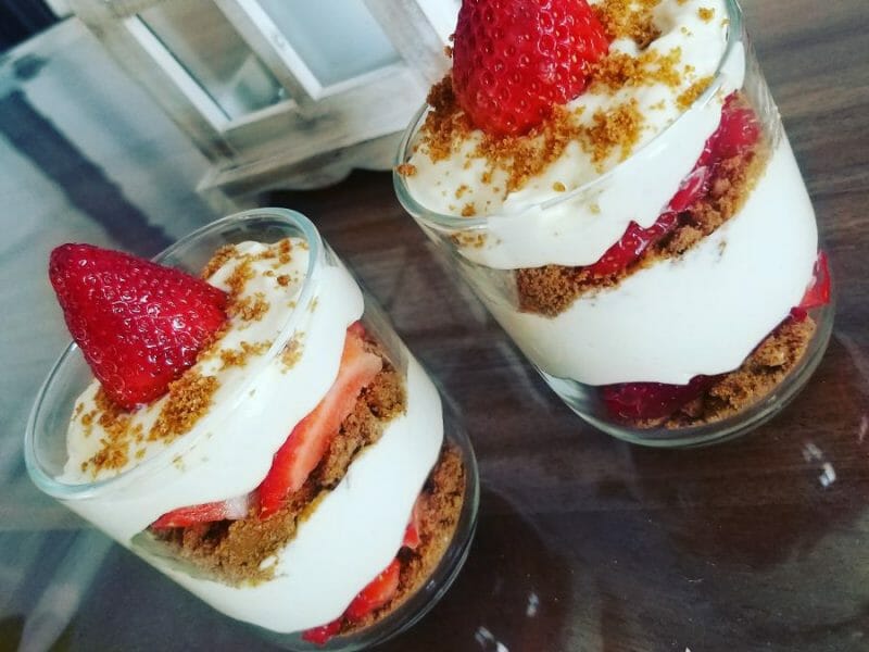 Cliquez pour zoomer ! Tiramisu aux framboises et spéculoos Thermomix par Pricya