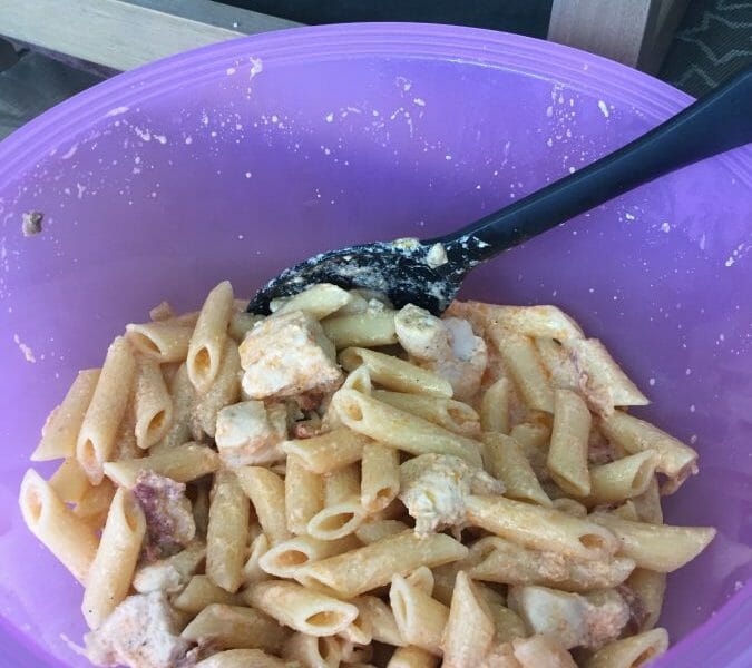 Cliquez pour zoomer ! Pennes au poulet, tomates et champignons Thermomix par zazabnt