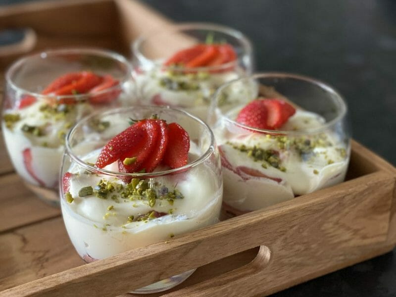 Cliquez pour zoomer ! Délices fraises et chocolat blanc Thermomix par Metrisole