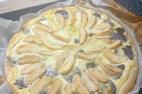 Cliquez pour zoomer ! Tarte au boudin noir et aux pommes Thermomix par marion5189