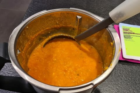 Cliquez pour zoomer ! Soupe de lentilles corail, curry et coco Thermomix par Marielaure13