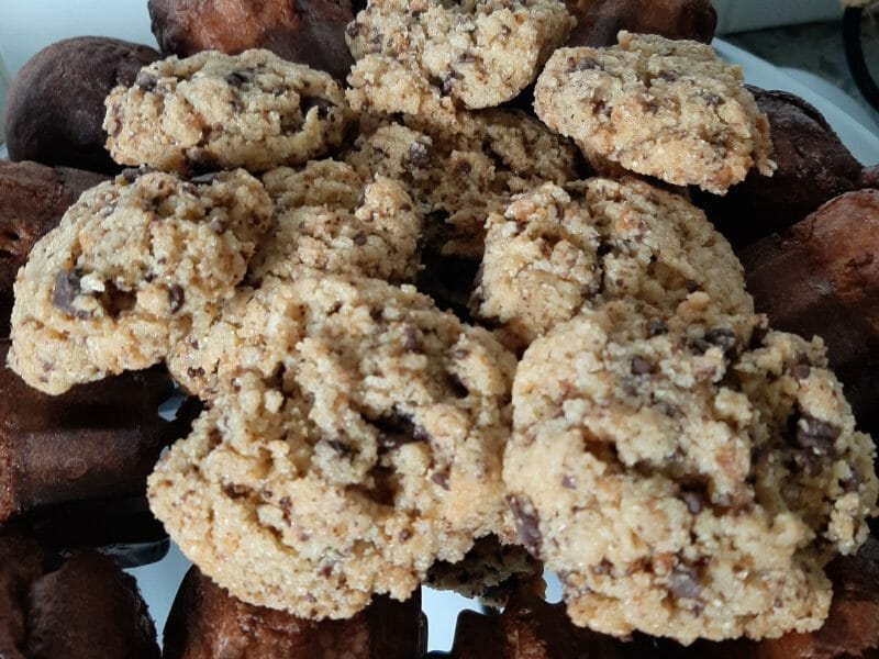 Cliquez pour zoomer ! Cookies au pain rassis et pépites de chocolat Thermomix par bellaedouard