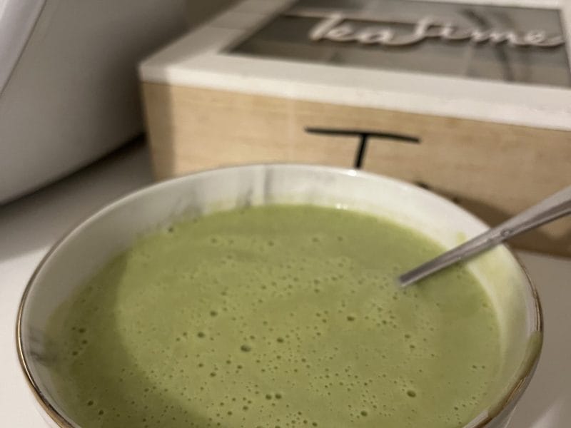 Cliquez pour zoomer ! Velouté de brocoli et feta Thermomix par cheffesoso