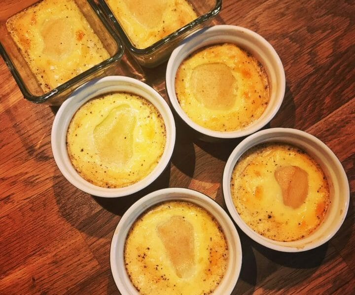 Cliquez pour zoomer ! Petits flans à la poire Thermomix par Oduspokus