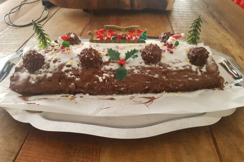 Cliquez pour zoomer ! Bûche Ferrero Rocher Thermomix par Fofy973