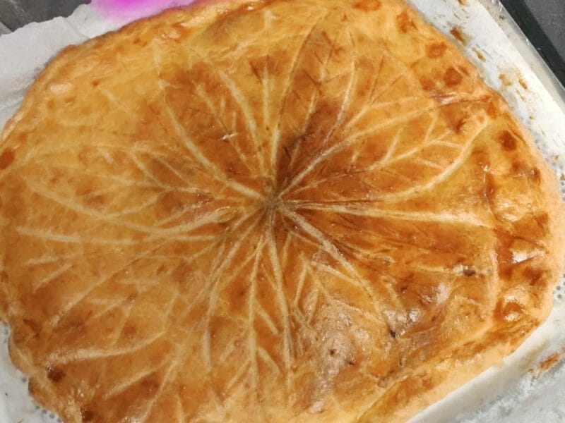 Cliquez pour zoomer ! Galette des rois à la frangipane Thermomix par ANNA