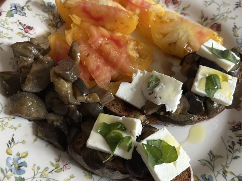 Cliquez pour zoomer ! Brushetta aubergines, chèvre et noix Thermomix par originebike