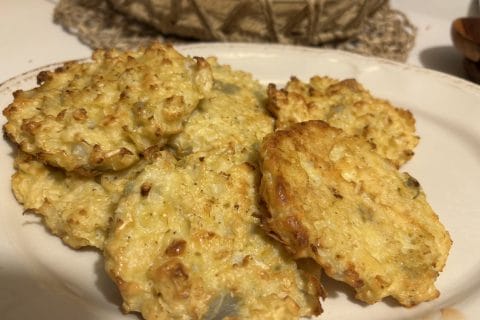 Cliquez pour zoomer ! Galettes de chou-fleur et sauce yaourt Thermomix par originebike