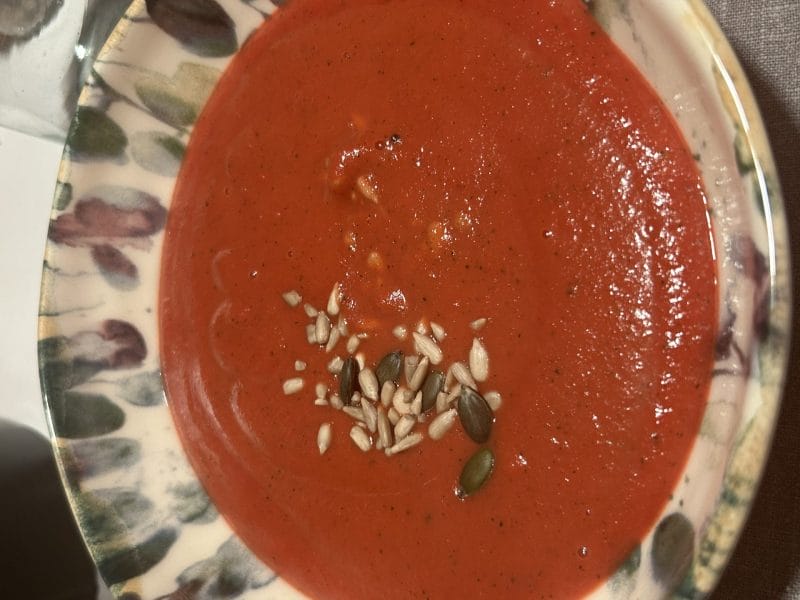 Cliquez pour zoomer ! Soupe de betterave au saumon Thermomix par originebike