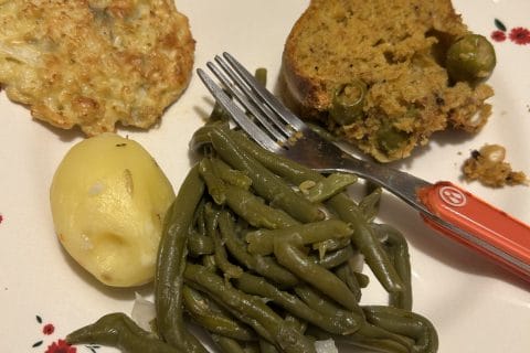 Cliquez pour zoomer ! Galettes de chou-fleur et sauce yaourt Thermomix par originebike