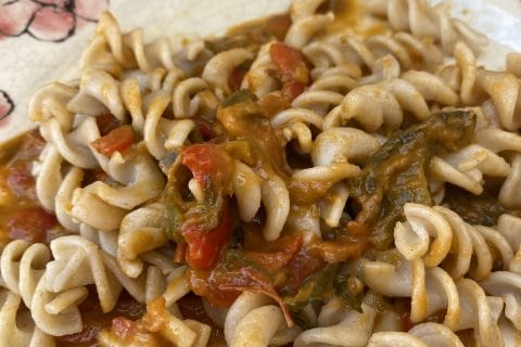 Cliquez pour zoomer ! Pâtes sauce aux poivrons grillés Thermomix par originebike