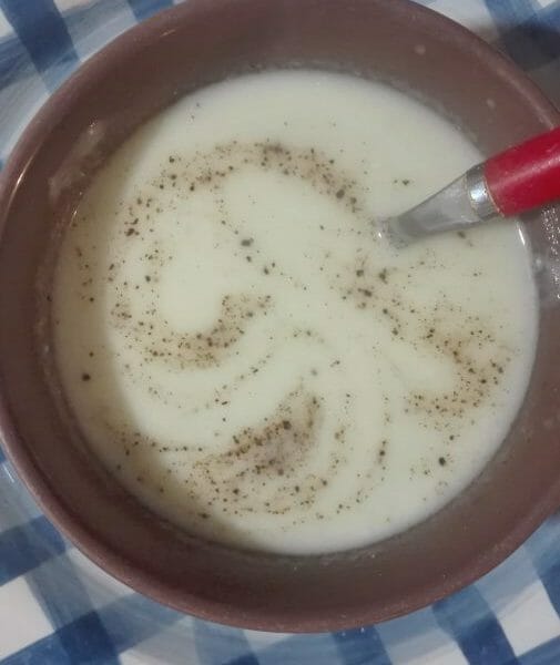 Cliquez pour zoomer ! Soupe de panais et mimolette aux noisettes Thermomix par originebike