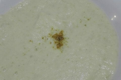 Cliquez pour zoomer ! Velouté de celeri branche au Thermomix