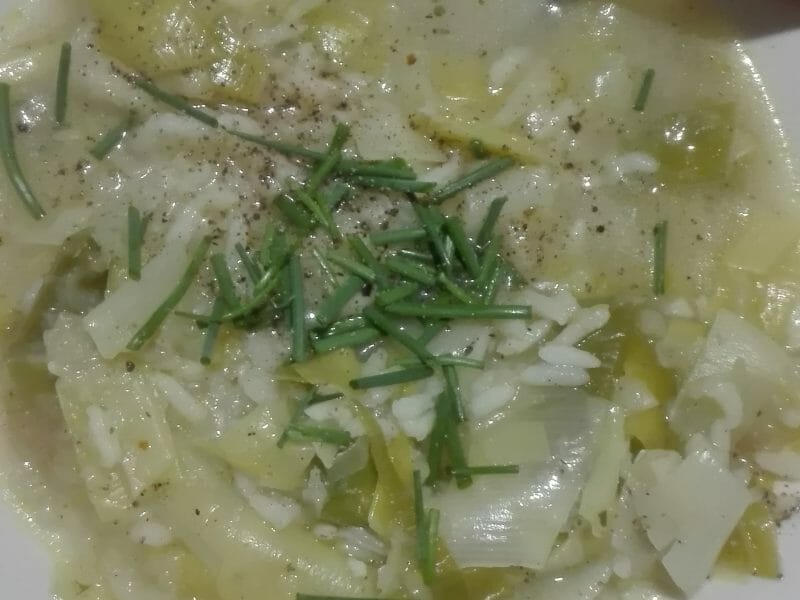 Cliquez pour zoomer ! Soupe de poireaux à la ciboulette Thermomix par originebike