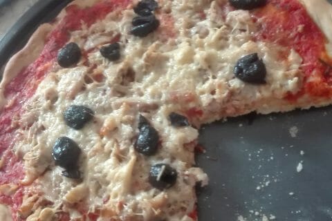 Cliquez pour zoomer ! Pizza au thon et aux olives Thermomix par originebike
