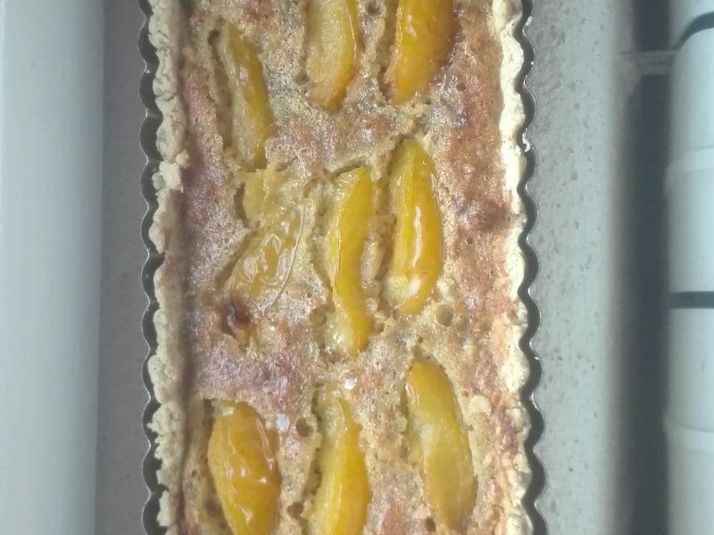 Cliquez pour zoomer ! Tarte aux pêches jaunes et pistache Thermomix par originebike